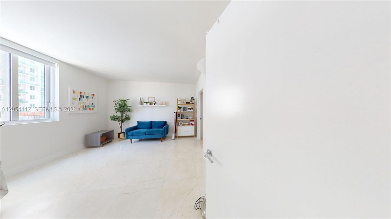 500 Brickell Ave, Unit 2610, Miami, FL 33131 Photo