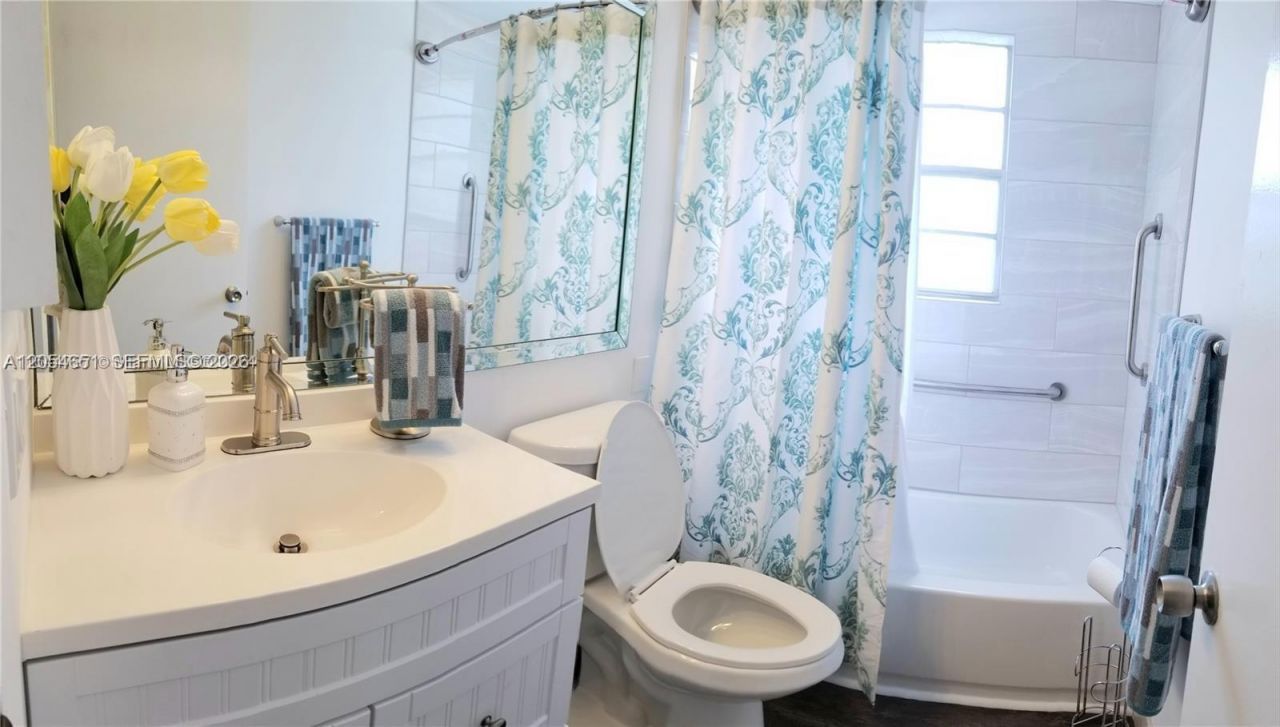 285 Fanshaw G, Unit 285 G, Boca Raton, FL 33434 Photo