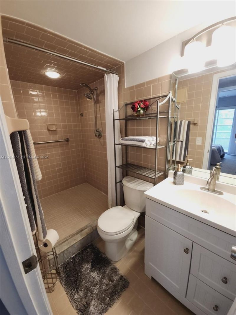 285 Fanshaw G, Unit 285 G, Boca Raton, FL 33434 Photo