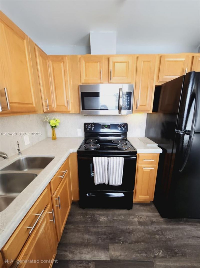 285 Fanshaw G, Unit 285 G, Boca Raton, FL 33434 Photo