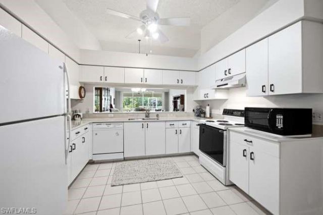 1040 Marblehead Dr , Unit N2, Naples, FL 34104 Photo