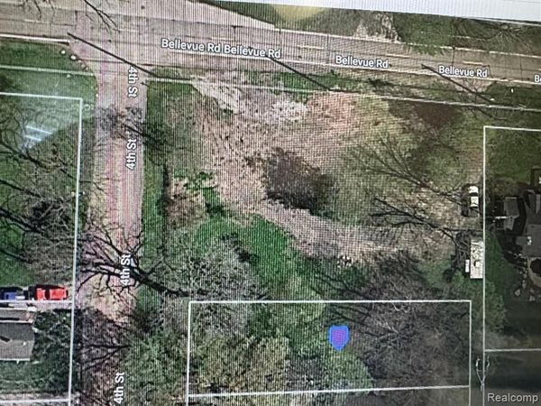 vacant Fourth , Grosse Ile Twp, MI 48138