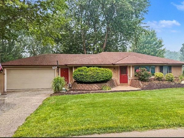 244 N 160th Avenue, Holland, MI 49424