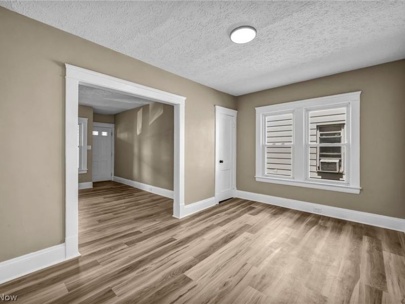 911 Royal Road , Cleveland, OH 44110 Photo 20