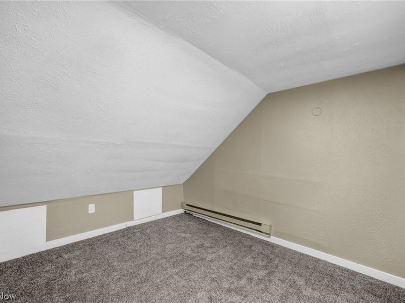 911 Royal Road , Cleveland, OH 44110 Photo 45