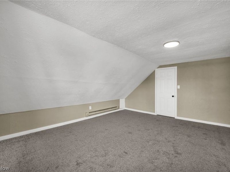 911 Royal Road , Cleveland, OH 44110 Photo 46