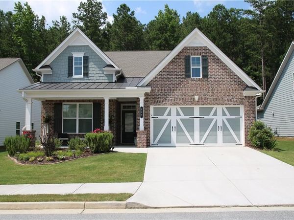 560 Plainfield Street , Fayetteville, GA 30215