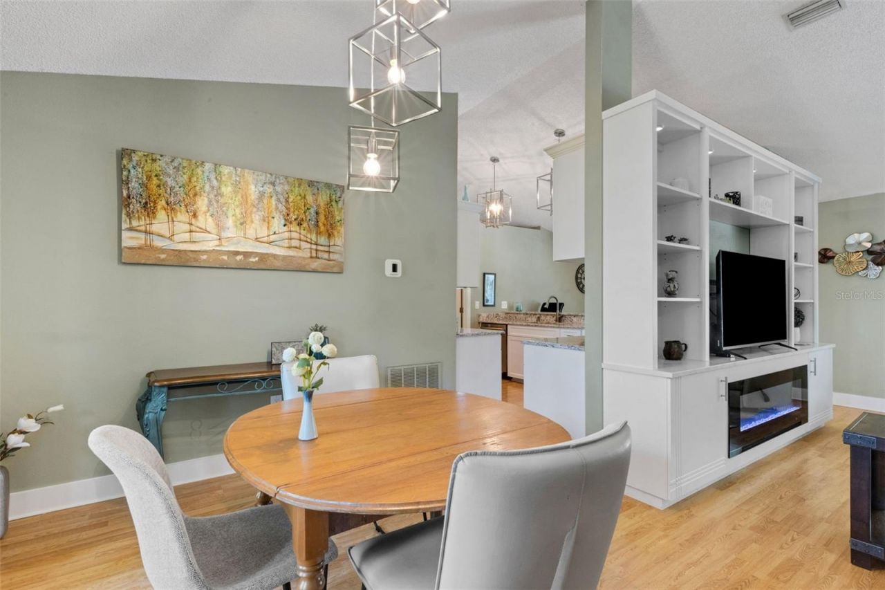 2426 Icecapade Drive , Sarasota, FL 34240 Photo