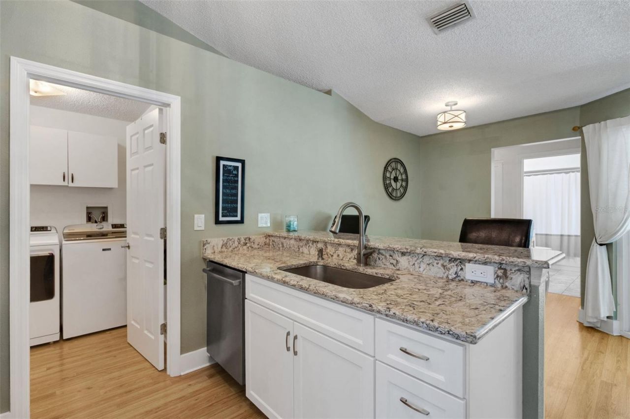 2426 Icecapade Drive , Sarasota, FL 34240 Photo