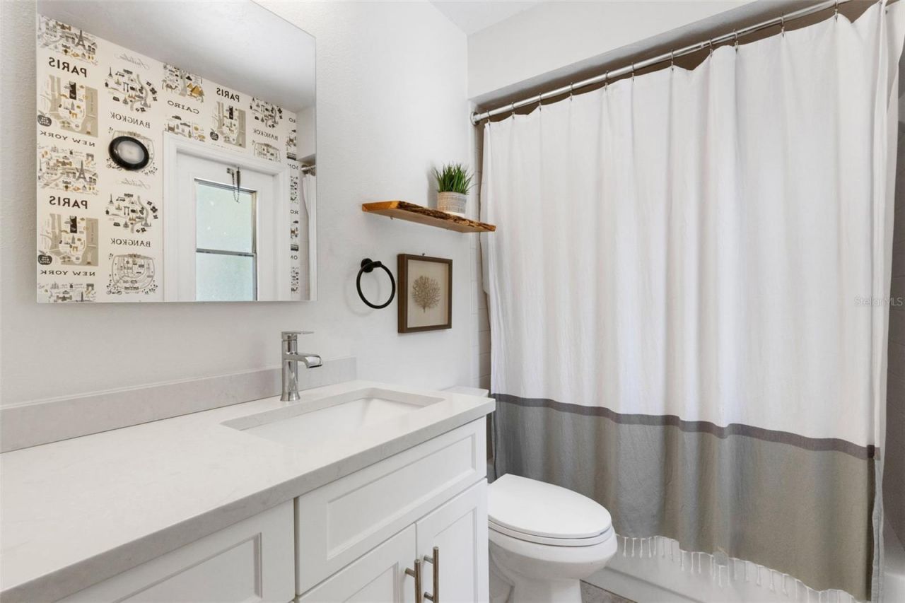 2426 Icecapade Drive , Sarasota, FL 34240 Photo