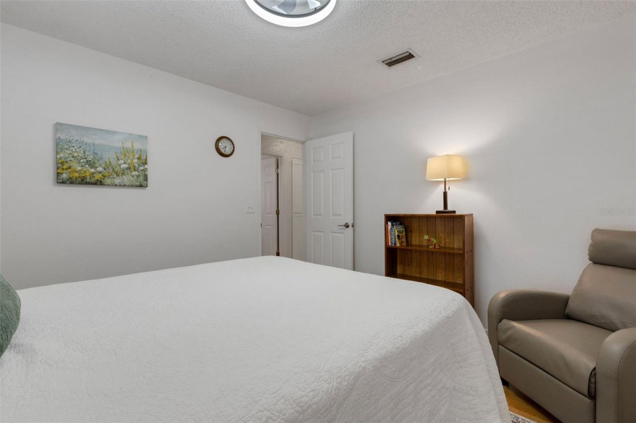 2426 Icecapade Drive , Sarasota, FL 34240 Photo