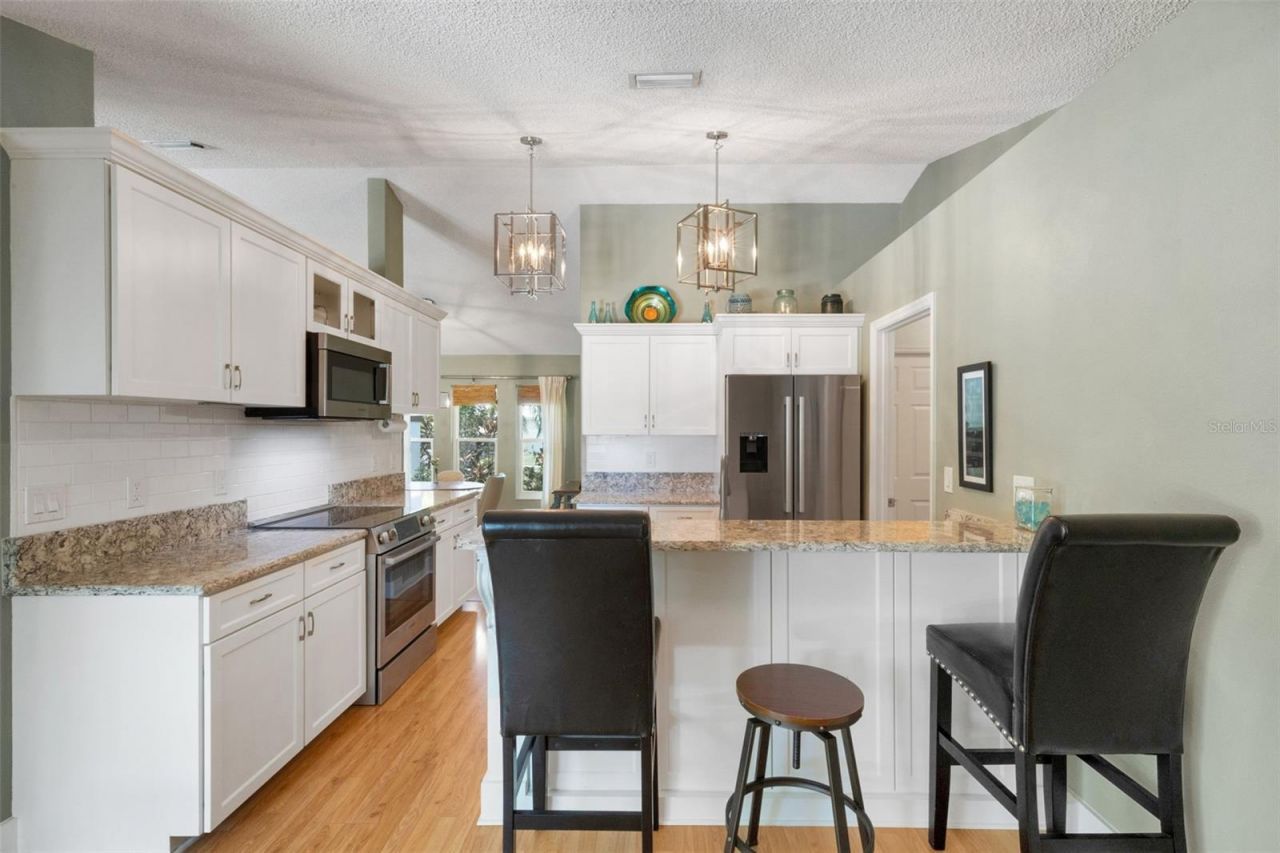 2426 Icecapade Drive , Sarasota, FL 34240 Photo