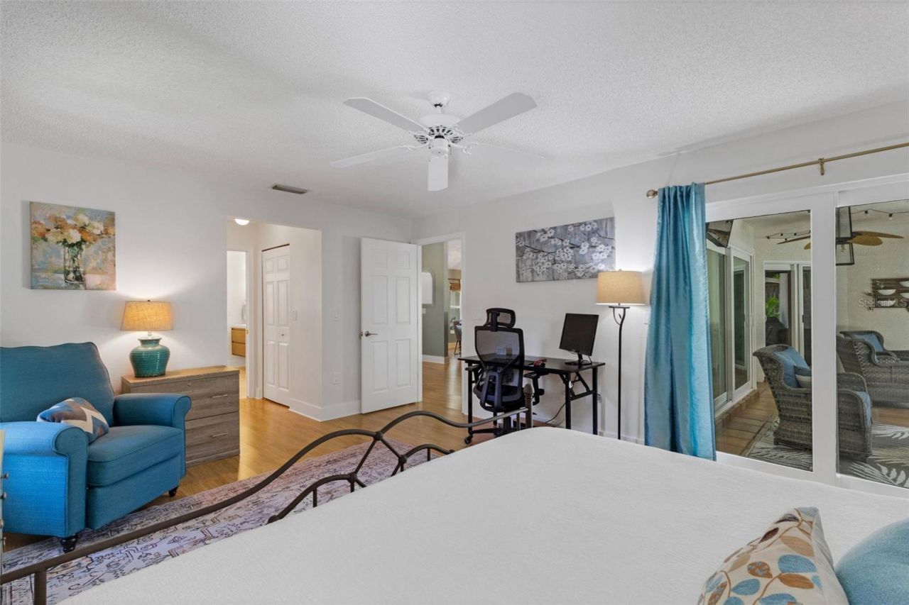 2426 Icecapade Drive , Sarasota, FL 34240 Photo
