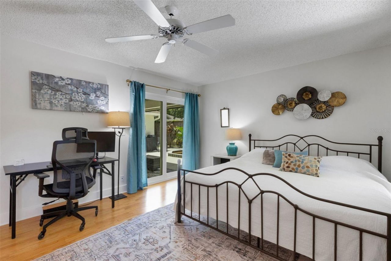 2426 Icecapade Drive , Sarasota, FL 34240 Photo