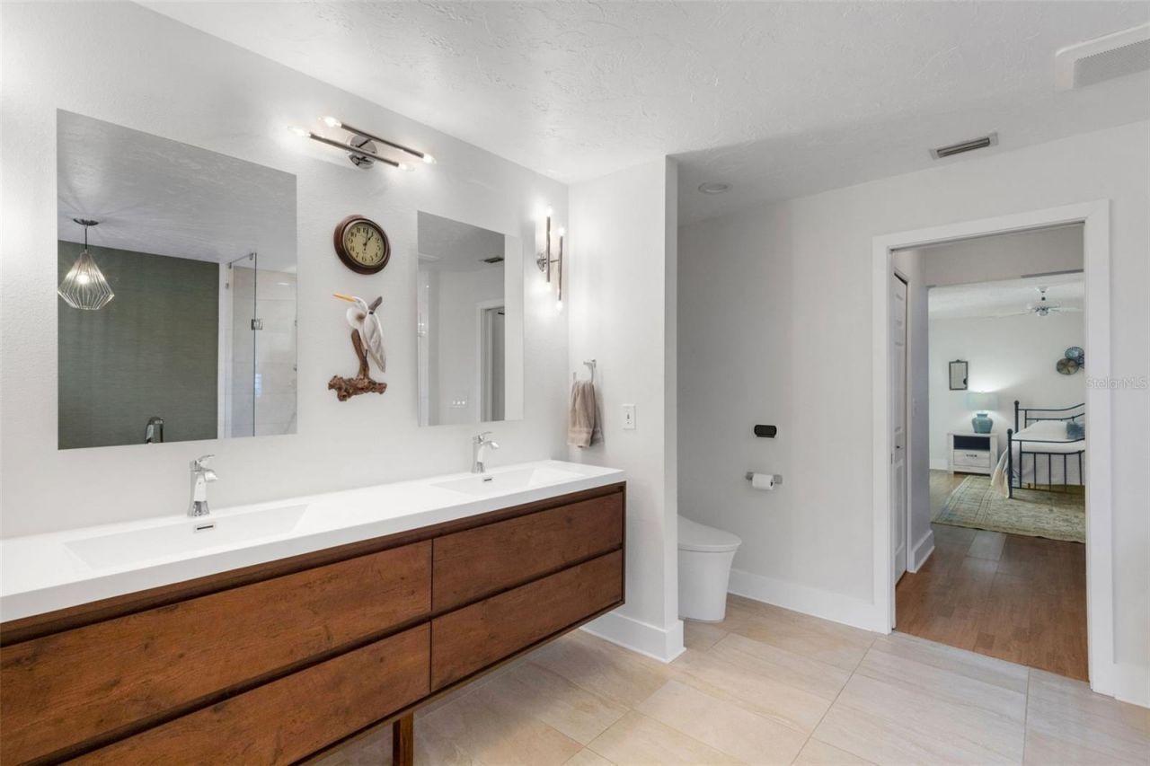 2426 Icecapade Drive , Sarasota, FL 34240 Photo