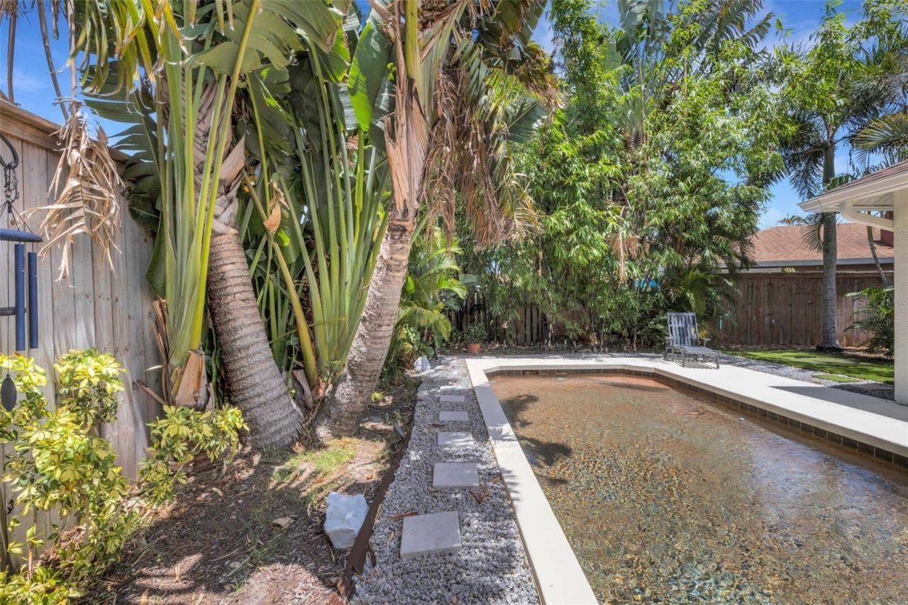2426 Icecapade Drive , Sarasota, FL 34240 Photo