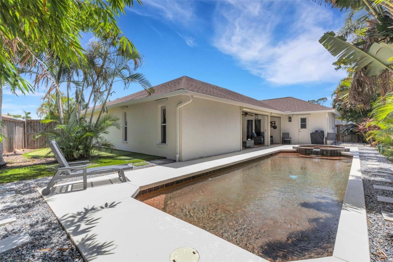 2426 Icecapade Drive , Sarasota, FL 34240 Photo