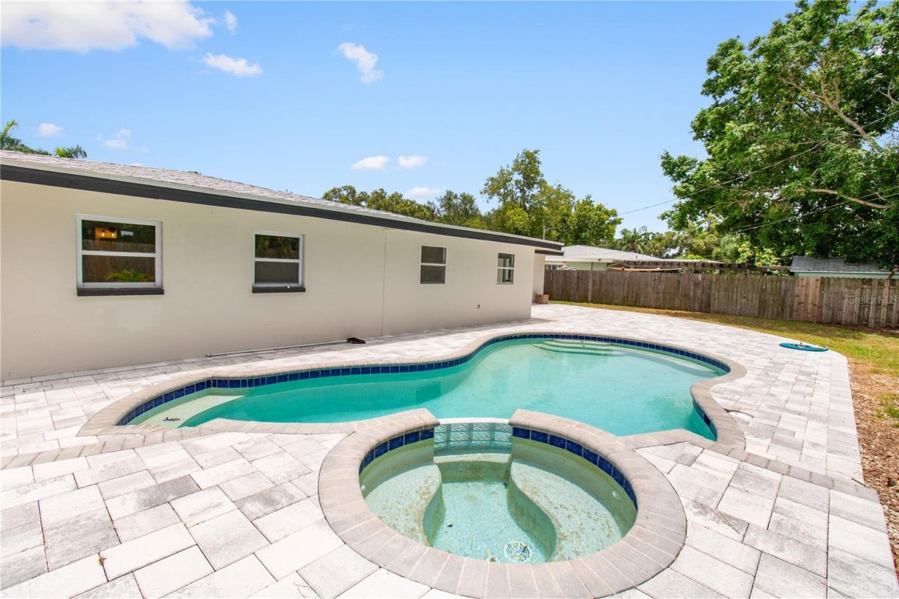 12120 Croft Drive , Largo, FL 33774 Photo