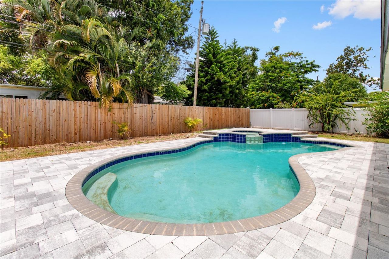 12120 Croft Drive , Largo, FL 33774 Photo