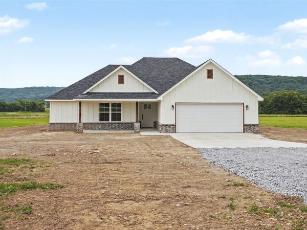 1445 S 4260 Road , Pryor, OK 74361