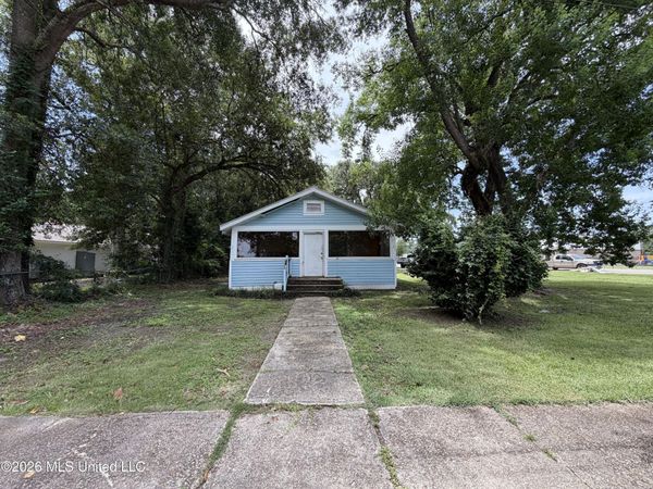 815 Williams Avenue, Picayune, MS 39466