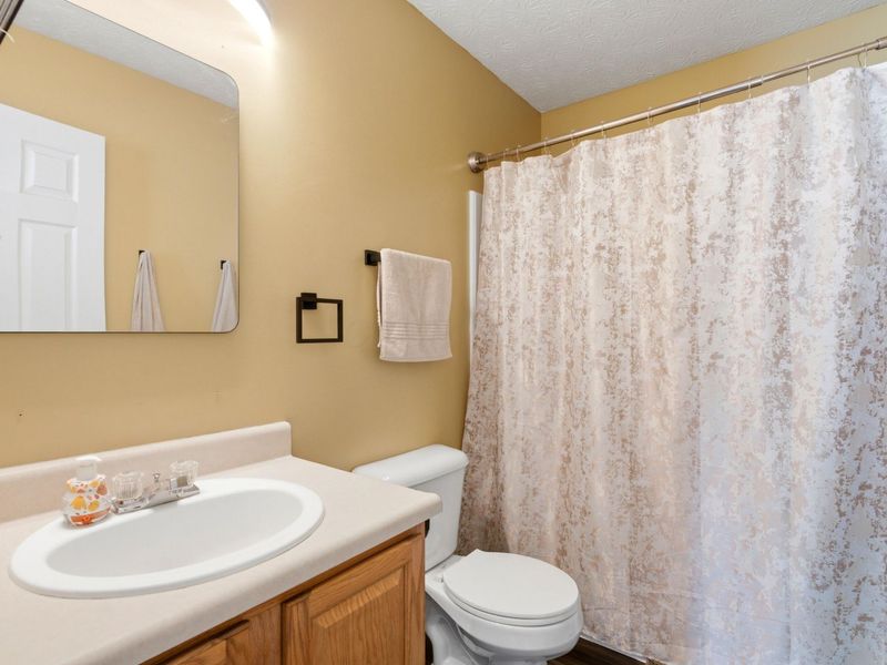 7654 Farm Hill Drive, Blacklick, OH 43004 Photo 17