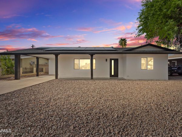 370 W TULSA Street, Chandler, AZ 85225