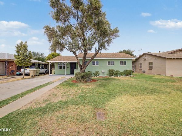 5712 W ORANGEWOOD Avenue, Glendale, AZ 85301