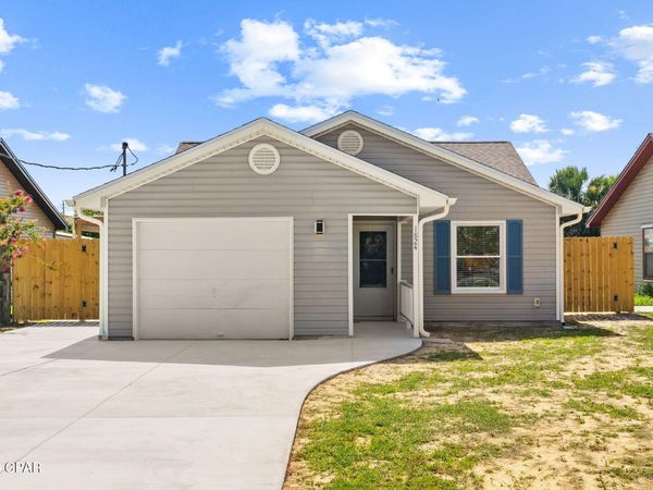 1824 Alabama Avenue , Lynn Haven, FL 32444