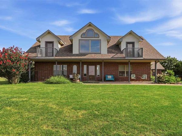 8720 W Lakeview Rd, Stillwater, OK 74074