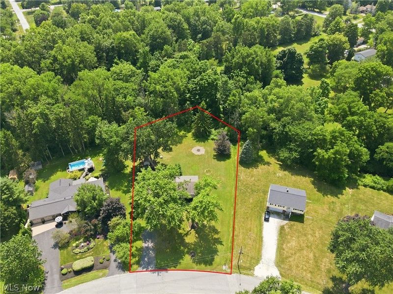 8984 Cherokee Run, Macedonia, OH 44056 Photo 2