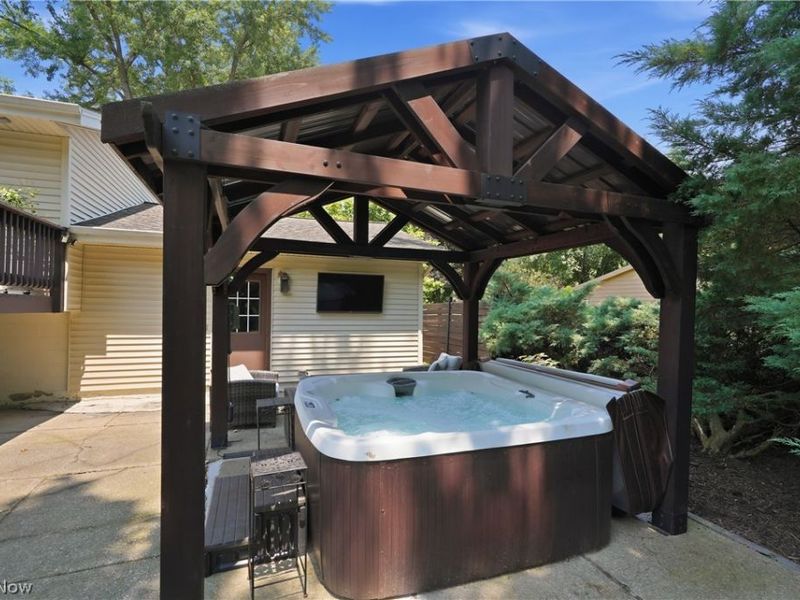 8984 Cherokee Run, Macedonia, OH 44056 Photo 28