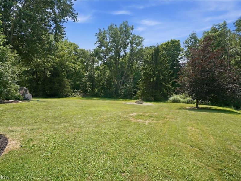 8984 Cherokee Run, Macedonia, OH 44056 Photo 32