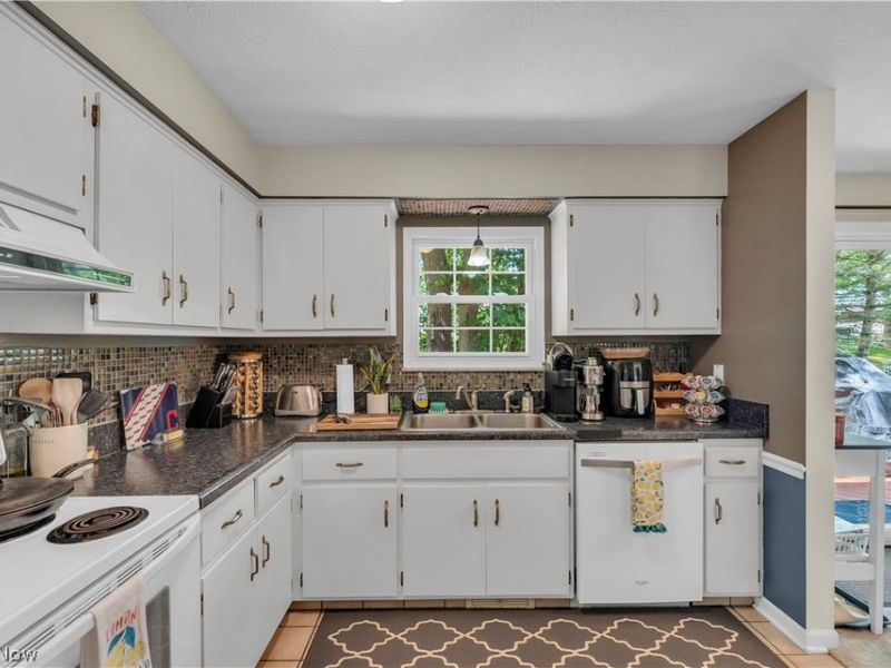 342 Brad Drive , Brunswick, OH 44212 Photo 8