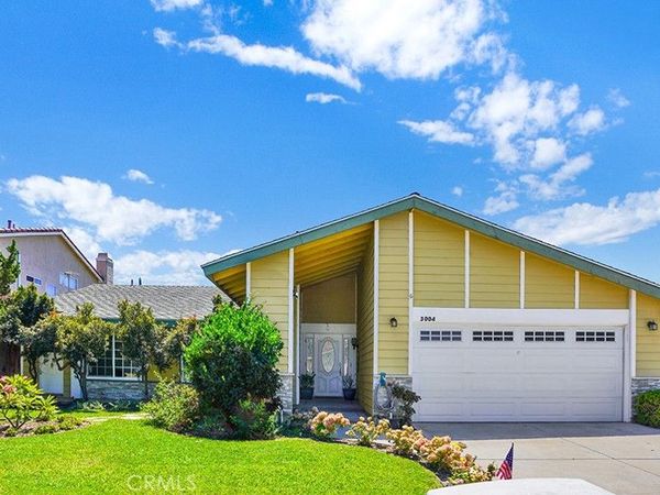 3004 N Rippling Creek , Orange, CA 92865