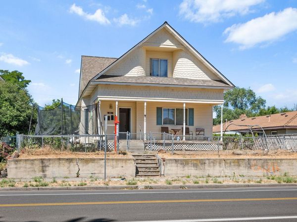 1423 N Post St, Spokane, WA 99201
