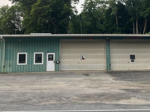 1078 Main Street, Leeds, NY 12451