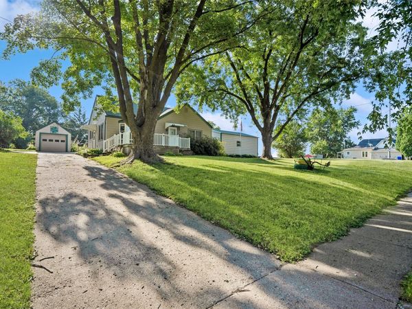 204 N 12th Street, Guthrie Center, IA 50115