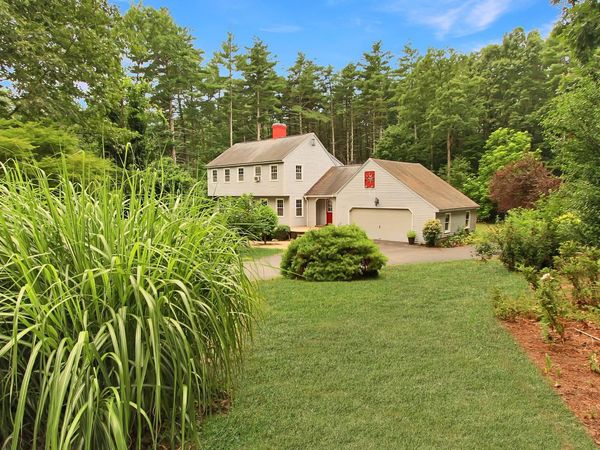 26 Ministerial Drive, Merrimack, NH 03054