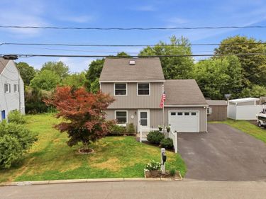 80 Charlotte Street, Manchester, NH 03103