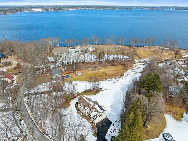 72 Depot Road, Greenland, NH 03840