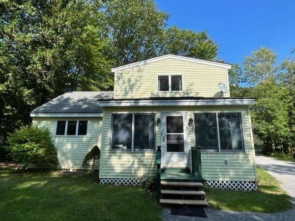 16 Pine Street, Newbury, NH 03255