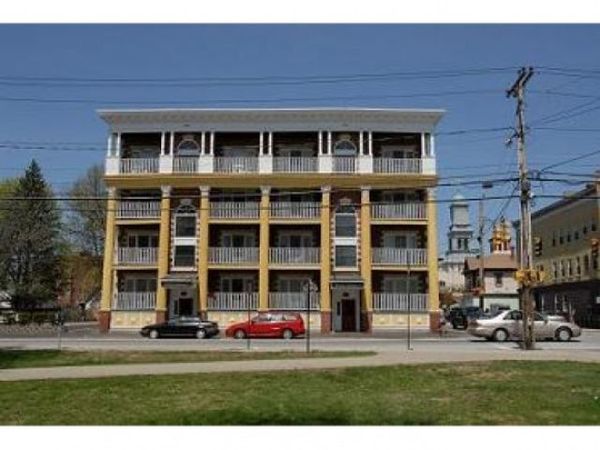 610 Union Street, Unit 202, Manchester, NH 03102
