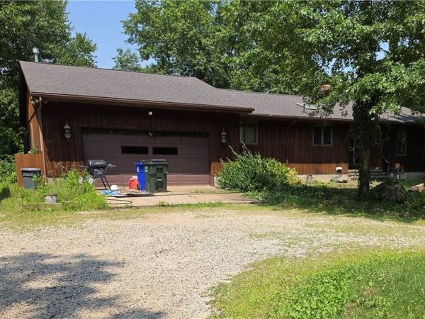 1401 Kennedy Road, Streetsboro, OH 44241