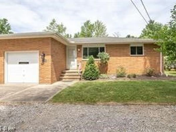 21002 Lunn Road , Strongsville, OH 44149