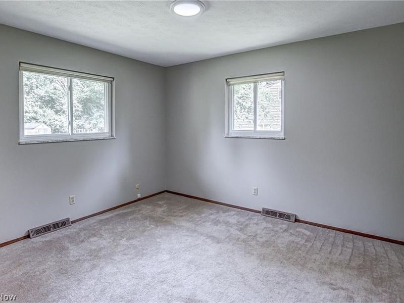 21002 Lunn Road , Strongsville, OH 44149 Photo 12