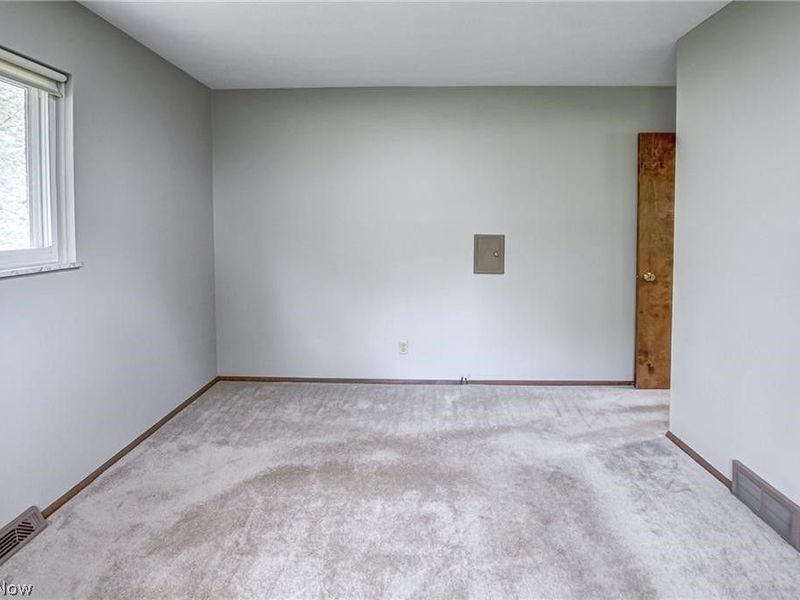 21002 Lunn Road , Strongsville, OH 44149 Photo 13