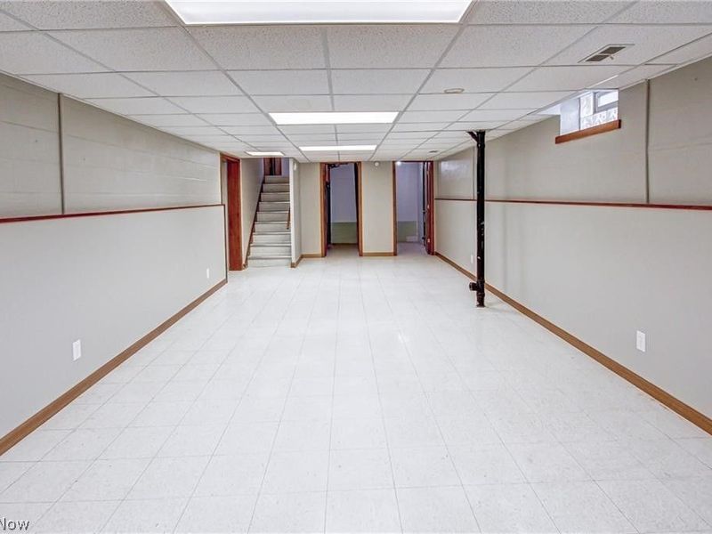 21002 Lunn Road , Strongsville, OH 44149 Photo 20