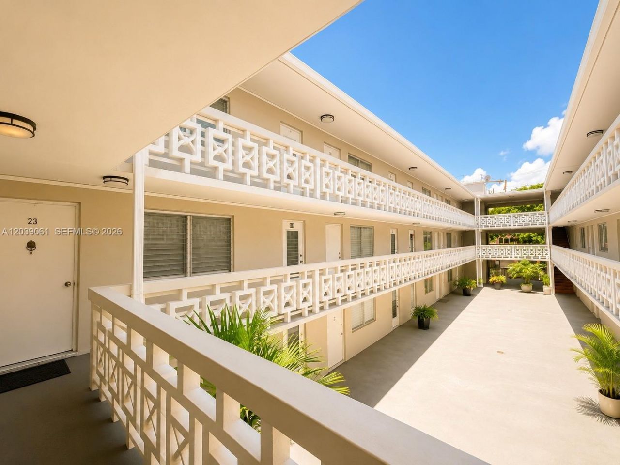 1725 James Ave , Unit 12A, Miami Beach, FL 33139 Photo