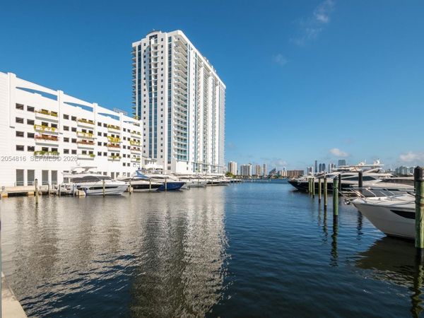 17301 Biscayne Blvd , Unit 1609, North Miami Beach, FL 33160